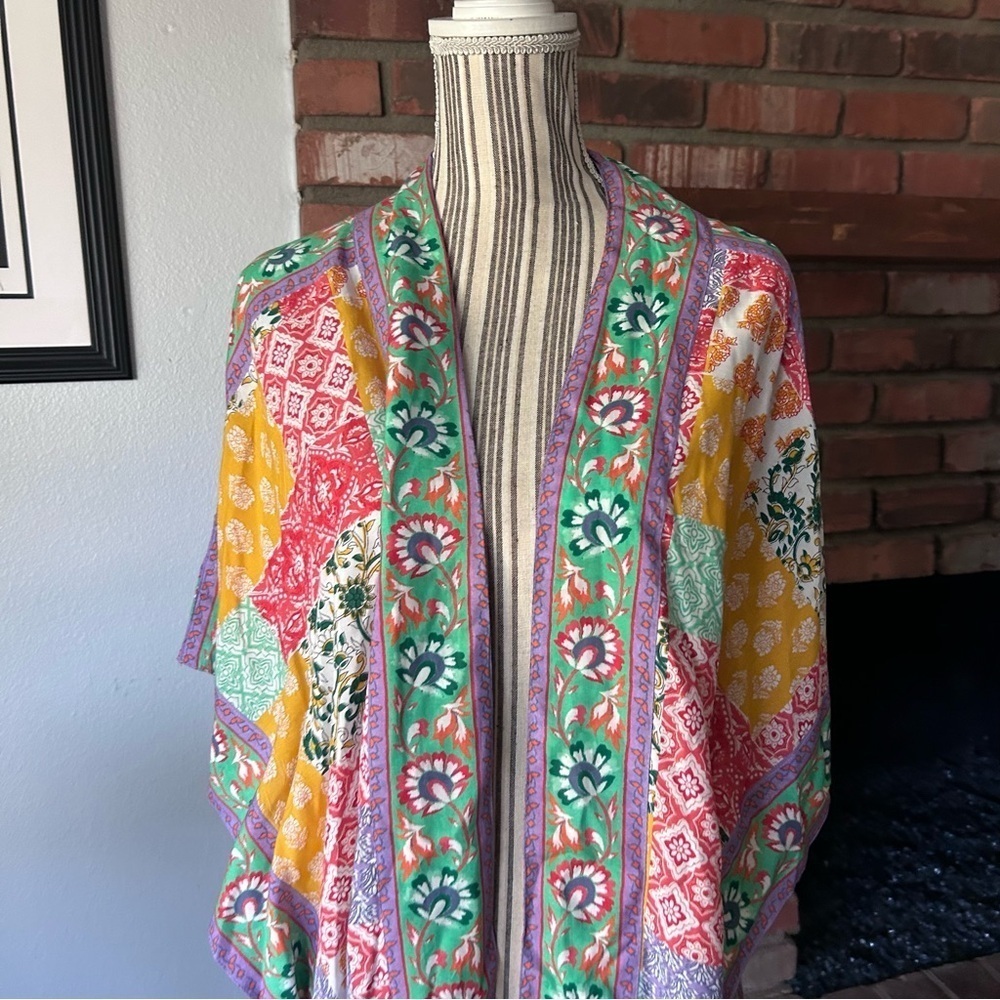 Tolani Raelyn Mixed Floral Print Kimono Top Sz S PETITE - Picture 3 of 8